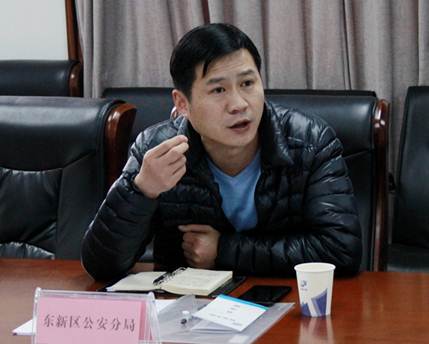 说明: 。。